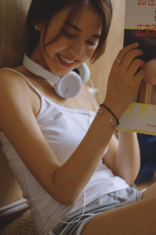 荒川洋子
